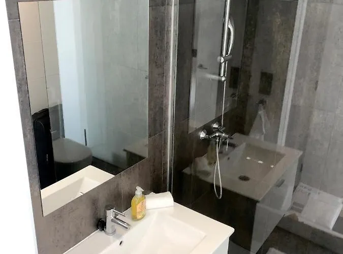 Oasis 7 - Lundgren *